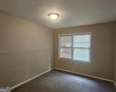 2810 Jadan Place - Photo Thumbnail 6