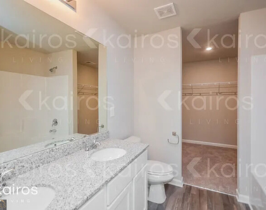 215 Hawthorn Trail - Photo Thumbnail 7