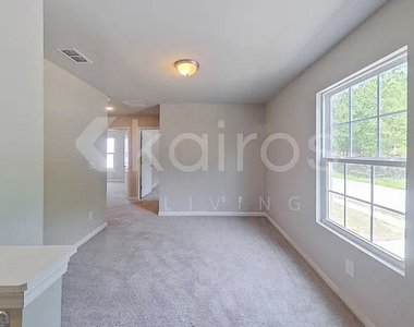 248 York Lane - Photo Thumbnail 7
