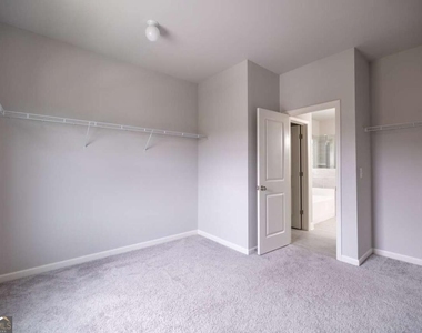 352 Newshaw Drive - Photo Thumbnail 22