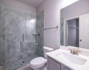 352 Newshaw Drive - Photo Thumbnail 26