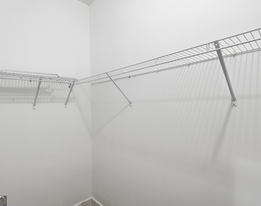 232 Brad Street - Photo Thumbnail 9