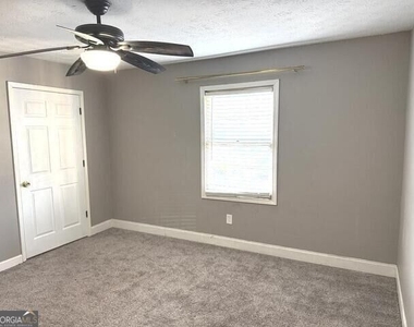 2635 Evans Mill Drive - Photo Thumbnail 9