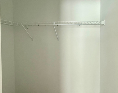 232 Brad Street - Photo Thumbnail 10
