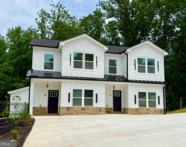 232 Brad Street - Photo Thumbnail 2