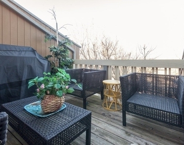 16 Mcchesney Ct - Photo Thumbnail 9