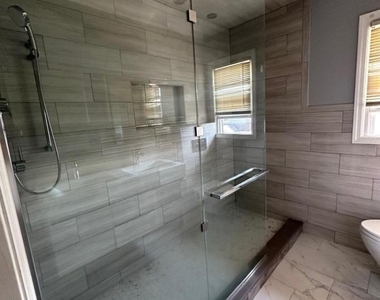 108 W Elm St - Photo Thumbnail 10