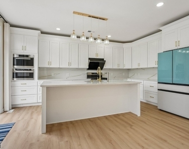60 Maidenhead Rd - Photo Thumbnail 6