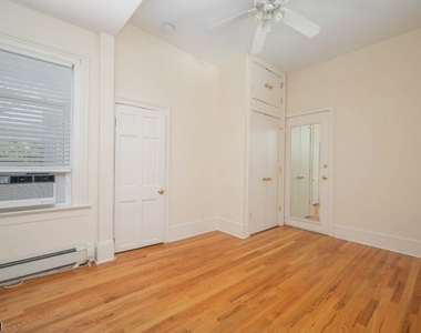 46 Franklin Pl - Photo Thumbnail 16