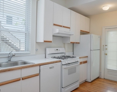 46 Franklin Pl - Photo Thumbnail 7