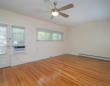 46 Franklin Pl - Photo Thumbnail 13