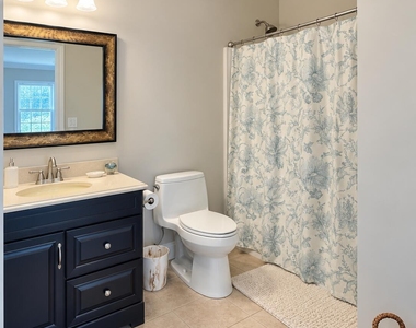 42 Pitney Avenue - Photo Thumbnail 27