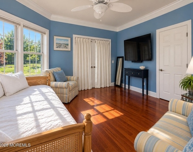 42 Pitney Avenue - Photo Thumbnail 15