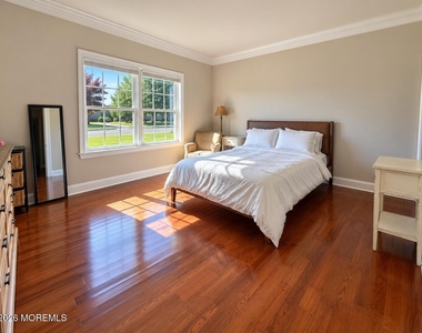42 Pitney Avenue - Photo Thumbnail 26