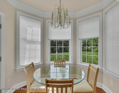 42 Pitney Avenue - Photo Thumbnail 12