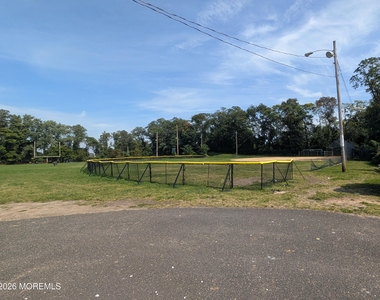 13 Fairview Lane - Photo Thumbnail 20