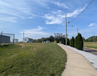 13 Fairview Lane - Photo Thumbnail 18