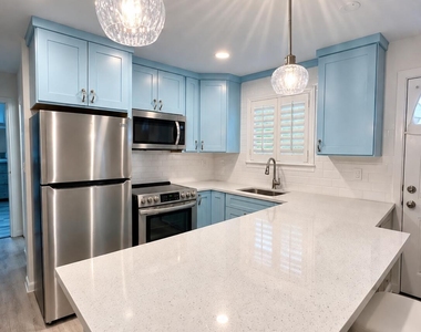 21 Wharfside Drive - Photo Thumbnail 1