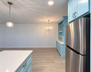 21 Wharfside Drive - Photo Thumbnail 2