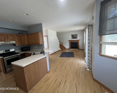 3 Kellys Lane - Photo Thumbnail 10