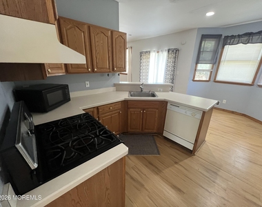3 Kellys Lane - Photo Thumbnail 15
