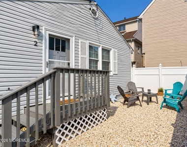 235 Sumner Avenue - Photo Thumbnail 9