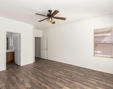 11741 W Sherman Street - Photo Thumbnail 17