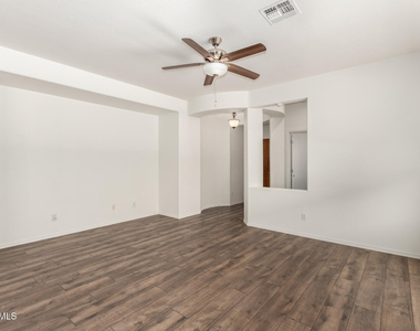 11741 W Sherman Street - Photo Thumbnail 9