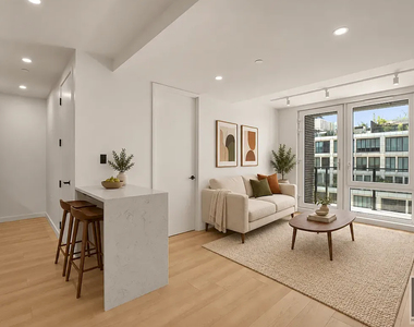 St Marks Place - Photo Thumbnail 4