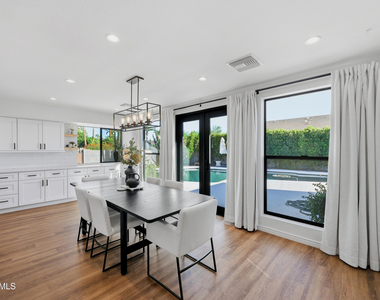 8417 E Via De Sereno -- - Photo Thumbnail 12