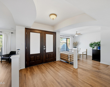 8417 E Via De Sereno -- - Photo Thumbnail 2