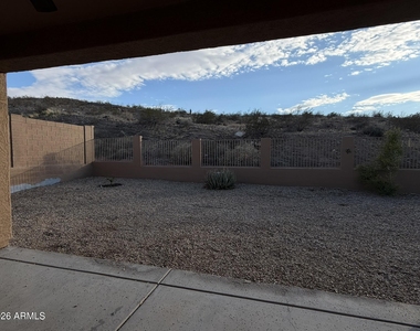 1135 E Cottonwood Lane - Photo Thumbnail 24