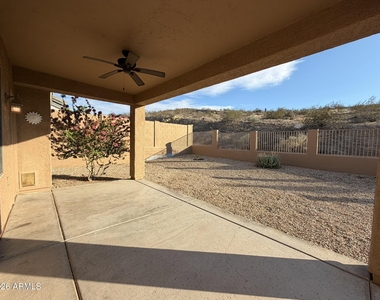 1135 E Cottonwood Lane - Photo Thumbnail 2