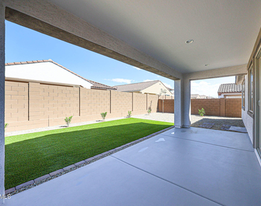 14828 W Smoketree Drive - Photo Thumbnail 16