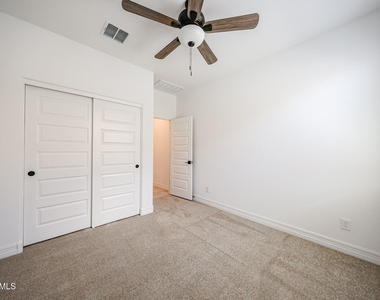 14828 W Smoketree Drive - Photo Thumbnail 11