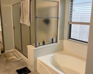 22526 N Reinbold Drive - Photo Thumbnail 14