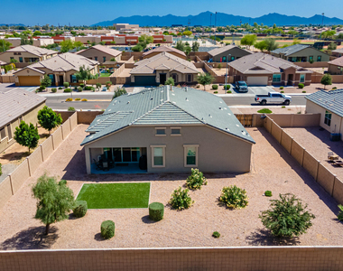9244 W Denton Lane - Photo Thumbnail 17