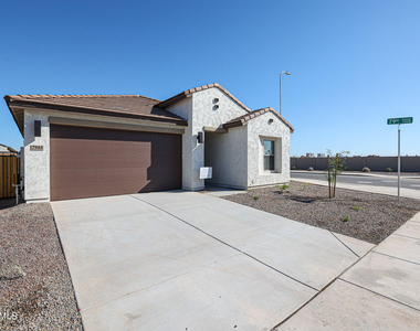 7908 W Frier Drive - Photo Thumbnail 1