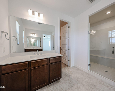 7654 W Crabapple Drive - Photo Thumbnail 11