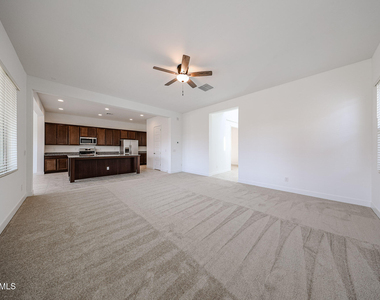 7654 W Crabapple Drive - Photo Thumbnail 6