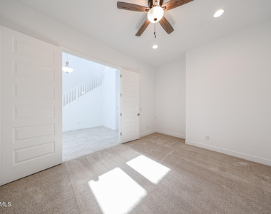 7654 W Crabapple Drive - Photo Thumbnail 7