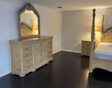 355 Se 7th Street - Photo Thumbnail 24