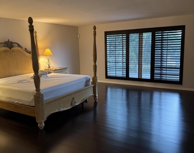 355 Se 7th Street - Photo Thumbnail 23