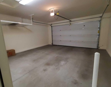 9987 W Foothill Drive - Photo Thumbnail 40