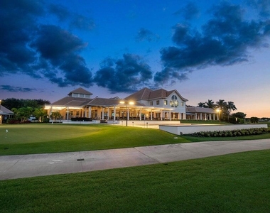7206 Le Chalet Boulevard - Photo Thumbnail 5