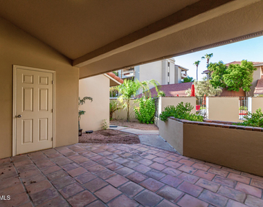 4200 N Miller Road - Photo Thumbnail 20