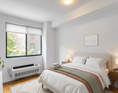 2027 1st Avenue - Photo Thumbnail 1