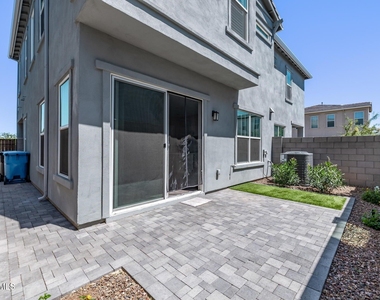 17118 N 50th Way - Photo Thumbnail 41