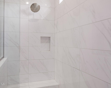 17118 N 50th Way - Photo Thumbnail 34