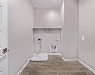 17118 N 50th Way - Photo Thumbnail 38
